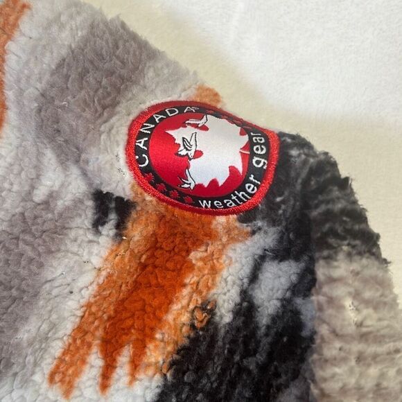Canada Weather Gear Women's Full Zip Aztec Printed Sherpa‎ NWT women Large - Picture 4 of 8